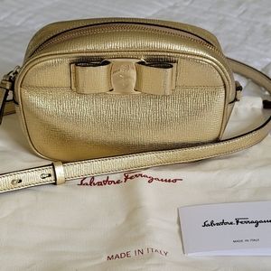 Salvatore Ferragamo authentic adjustable strap gold crossbody bag